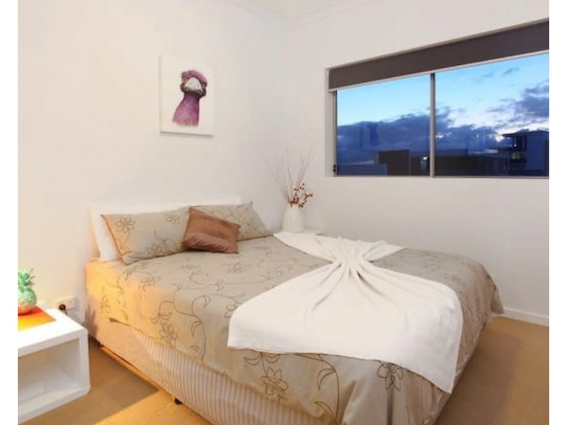 506/41 Harbour Town Drive, Biggera Waters QLD 4216