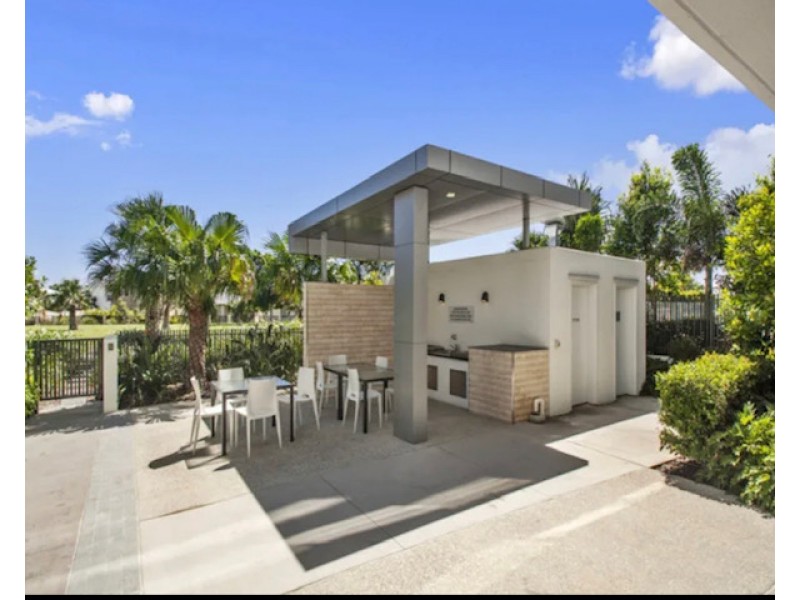 506/41 Harbour Town Drive, Biggera Waters QLD 4216
