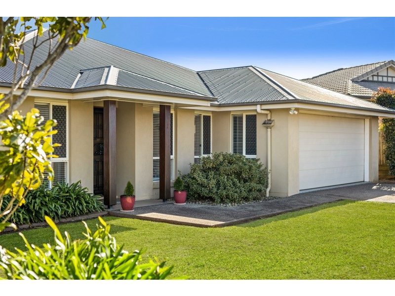 1 Leo Cl, Highfields QLD 4352