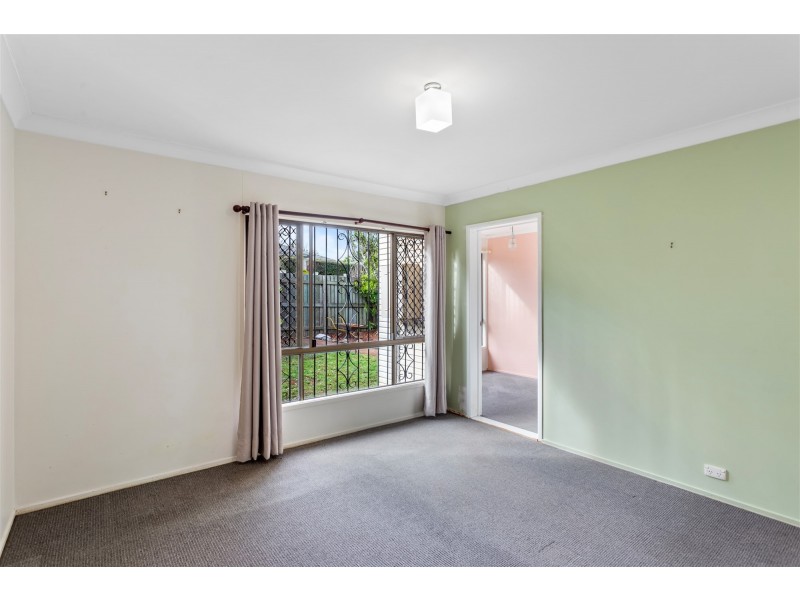 27 Rowbotham Street, Rangeville QLD 4350