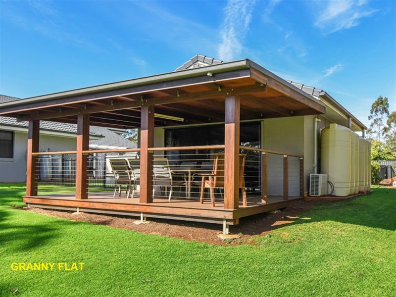 12 Recreation Reserve Road, Highfields QLD 4352