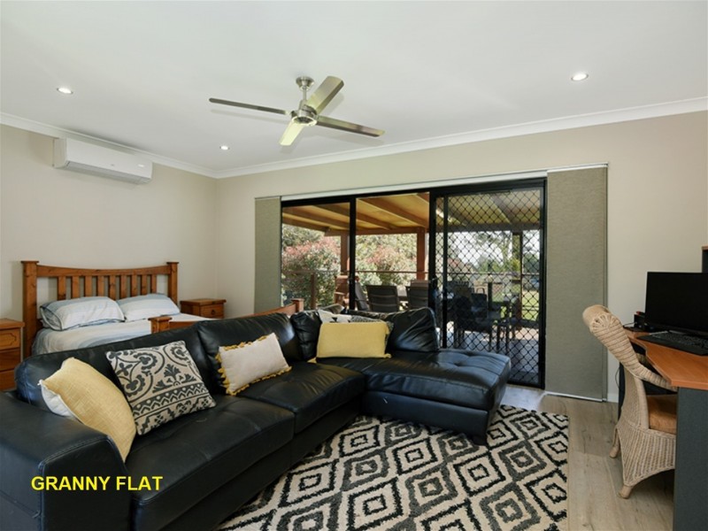 12 Recreation Reserve Road, Highfields QLD 4352