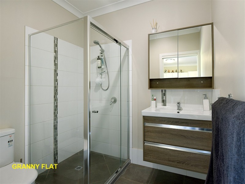 12 Recreation Reserve Road, Highfields QLD 4352