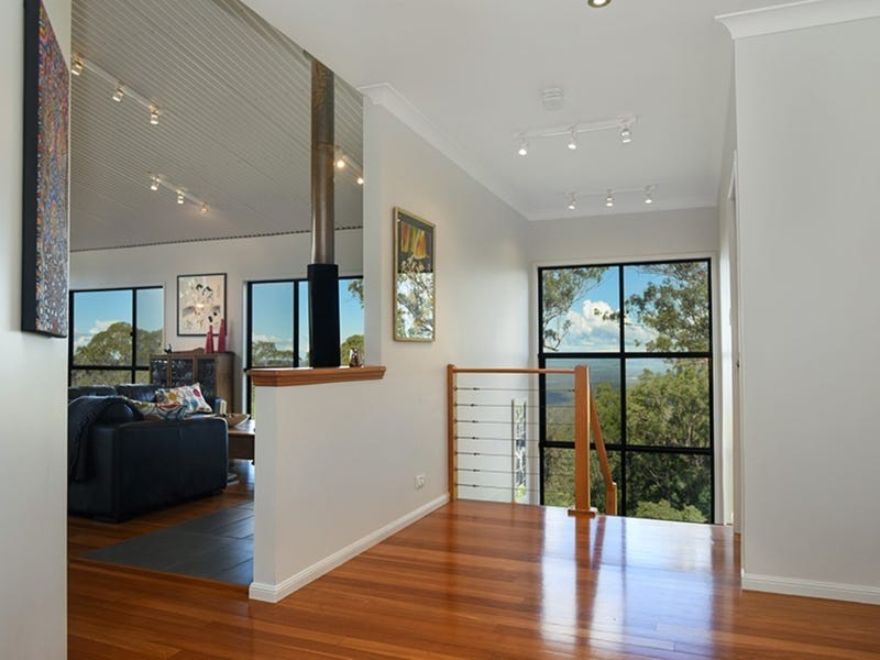 20 Montrose Road, Cabarlah QLD 4352