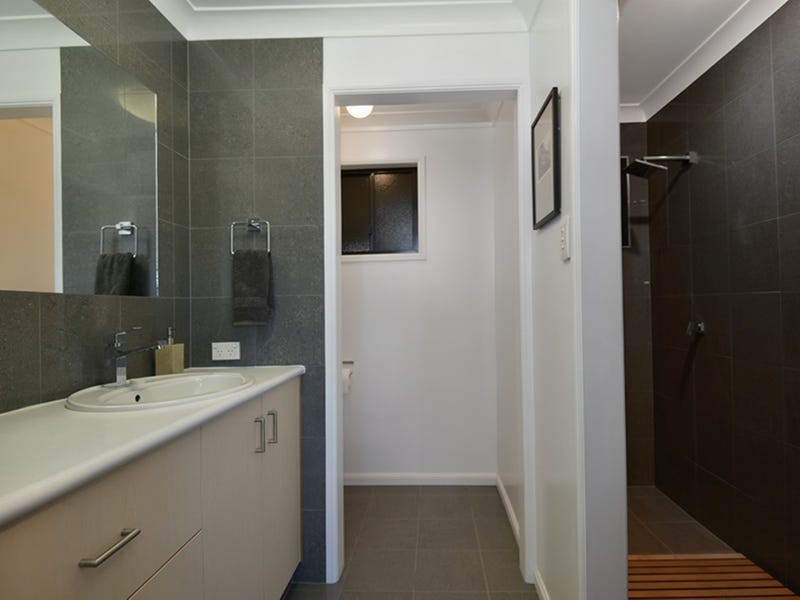 20 Montrose Road, Cabarlah QLD 4352