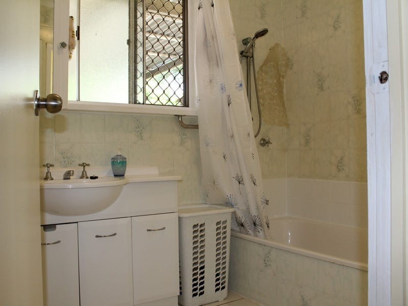 7 Crittenden Road, Kingaroy QLD 4610