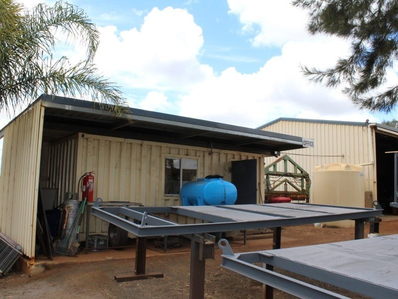 7 Crittenden Road, Kingaroy QLD 4610