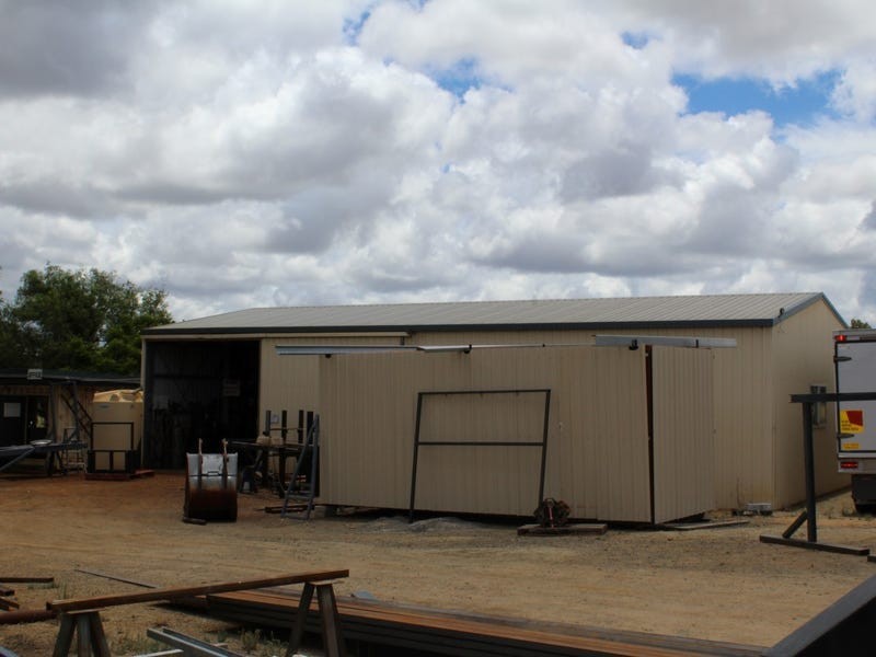 7 Crittenden Road, Kingaroy QLD 4610