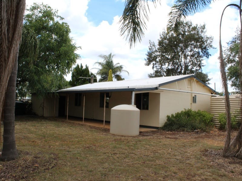 7 Crittenden Road, Kingaroy QLD 4610