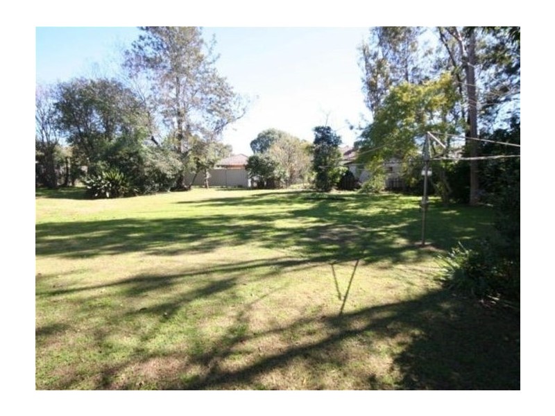 73 Hill Street, Newtown QLD 4350