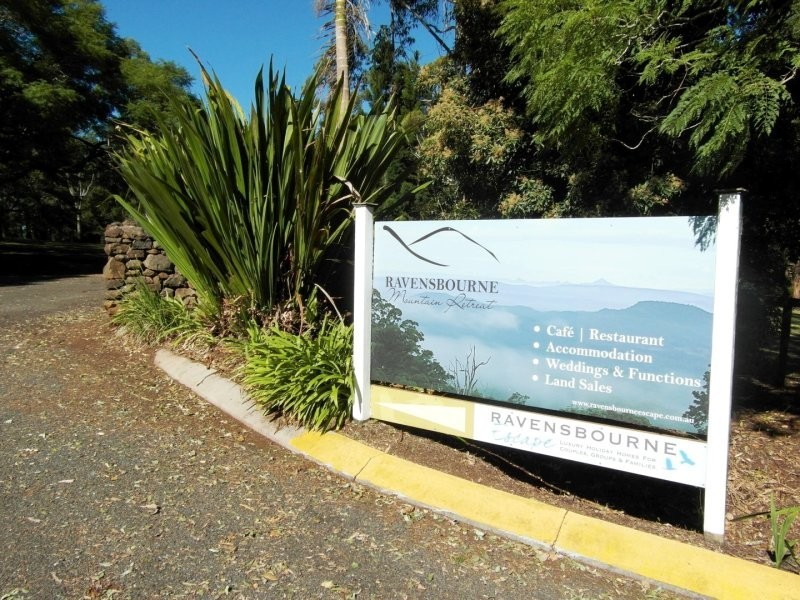 3143 Esk Hampton Road, Ravensbourne QLD 4352