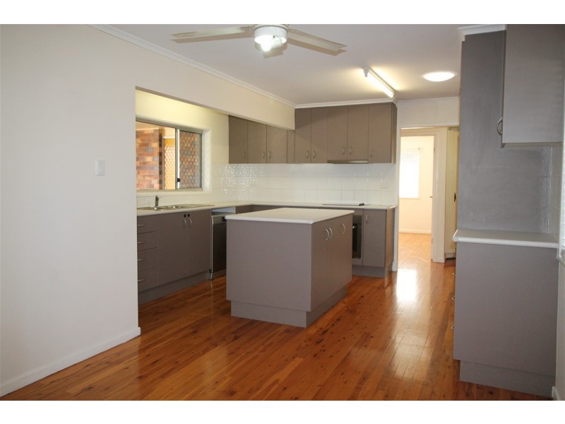 1 Mimosa Court, Rangeville QLD 4350