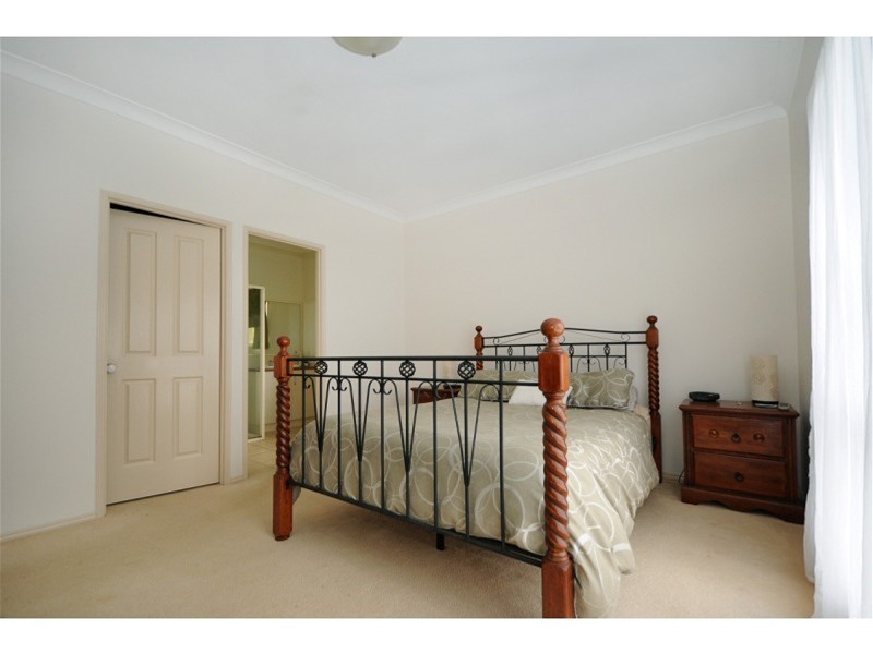 6 Oakdale Place, Highfields QLD 4352