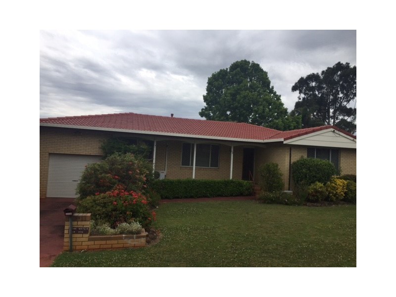 52 Skehan Street, Centenary Heights QLD 4350