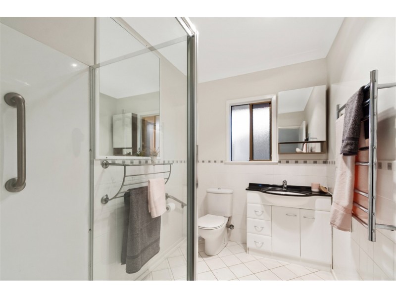 12 Robinson Street, North Toowoomba QLD 4350