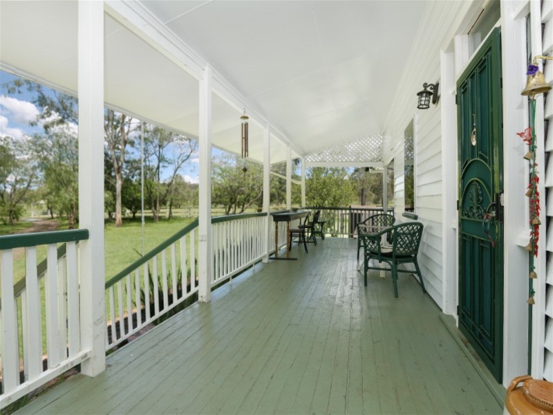 41 Watts Road, Murphys Creek QLD 4352