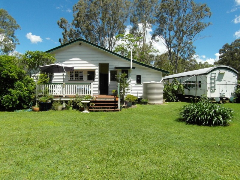 41 Watts Road, Murphys Creek QLD 4352