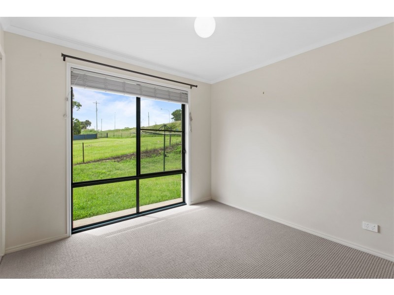 11 Petria Court, Meringandan QLD 4352