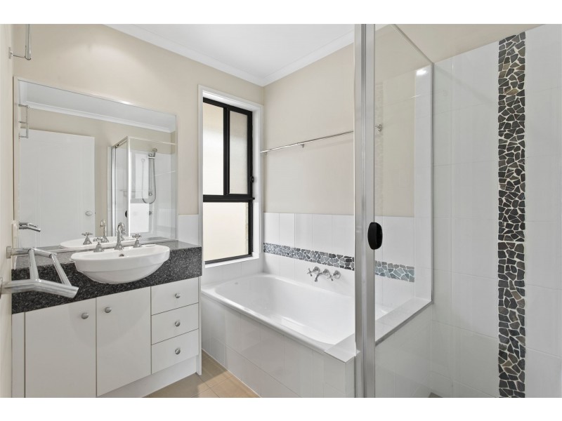 11 Petria Court, Meringandan QLD 4352