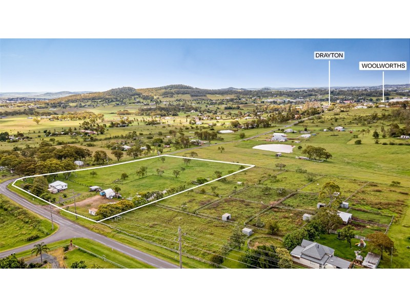 84-100 Fraser Street, Darling Heights QLD 4350
