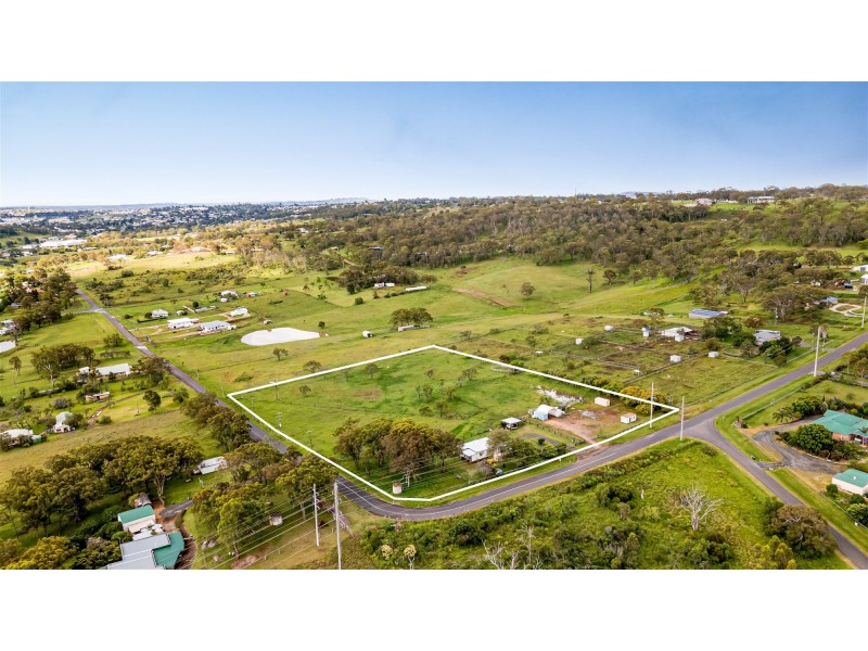 84-100 Fraser Street, Darling Heights QLD 4350