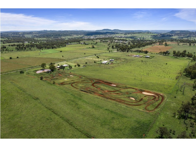 154 Klein Road, Meringandan QLD 4352