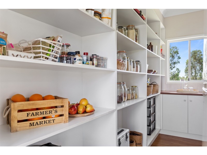 154 Klein Road, Meringandan QLD 4352