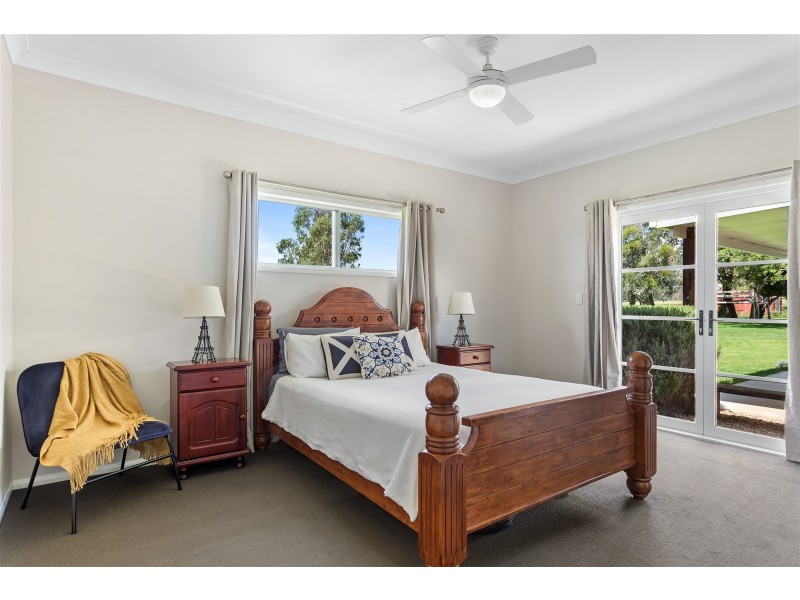 154 Klein Road, Meringandan QLD 4352