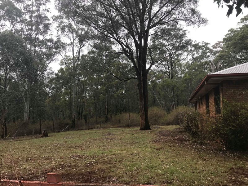 9851 New England Highway, Cabarlah QLD 4352