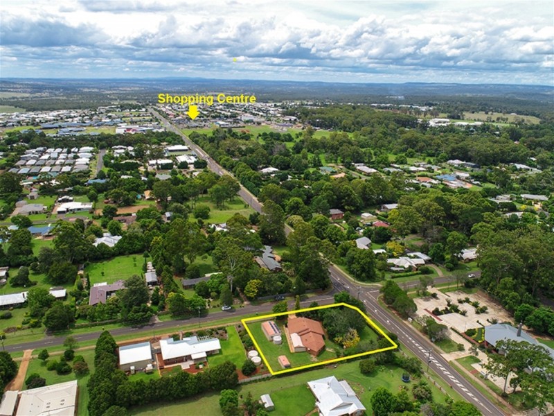 35 Highfields Road, Highfields QLD 4352