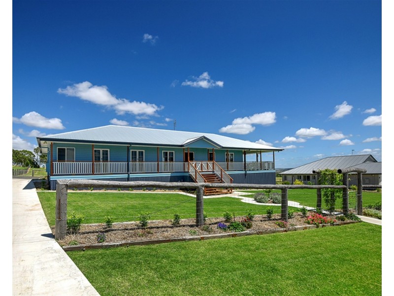 29 Southern Cross Road, Kingsthorpe QLD 4400