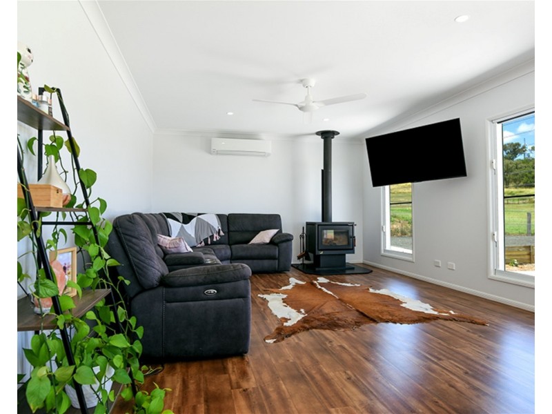 29 Southern Cross Road, Kingsthorpe QLD 4400