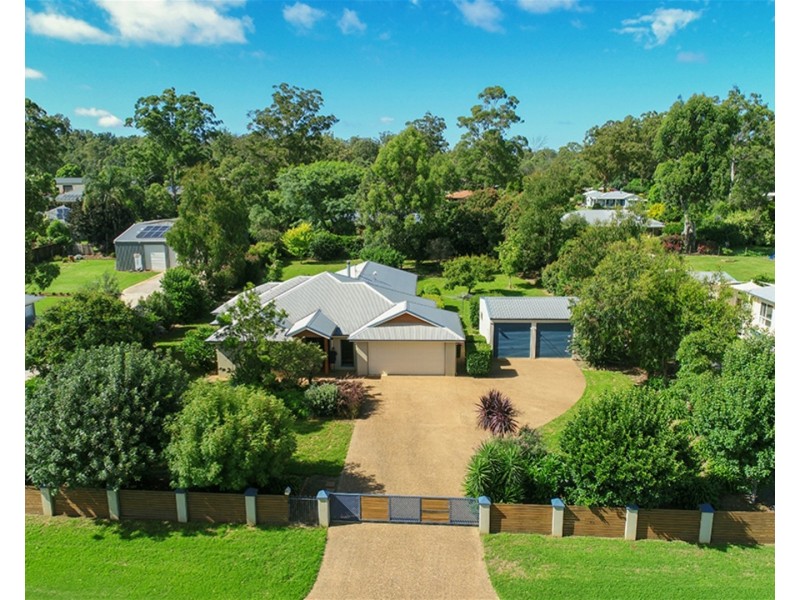25 Bass Street, Cabarlah QLD 4352