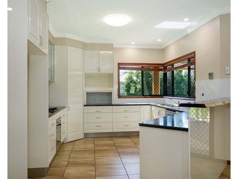 25 Bass Street, Cabarlah QLD 4352