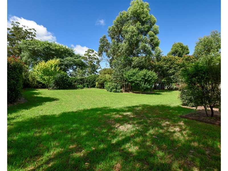 25 Bass Street, Cabarlah QLD 4352
