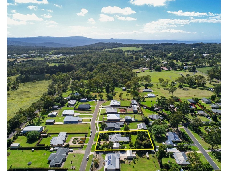 25 Bass Street, Cabarlah QLD 4352