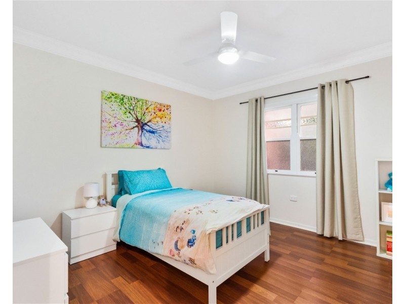 12 Robinson Street, North Toowoomba QLD 4350