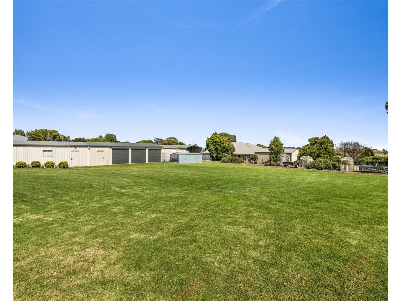 6 Eastwood Place, Highfields QLD 4352