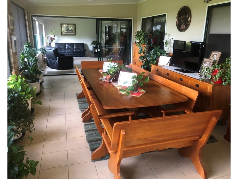 12371 Warrego Highway, Oakey QLD 4401