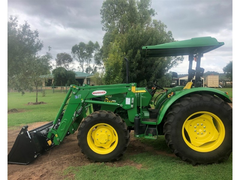 12371 Warrego Highway, Oakey QLD 4401