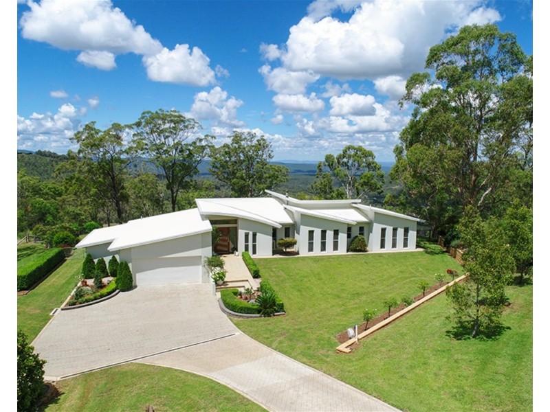 25 Bogong Court, Cabarlah QLD 4352