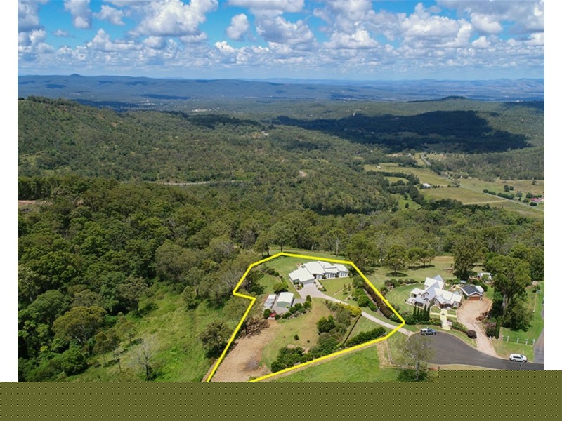 25 Bogong Court, Cabarlah QLD 4352