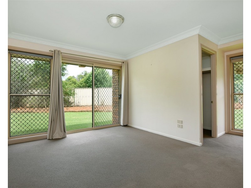 35 Highfields Road, Highfields QLD 4352