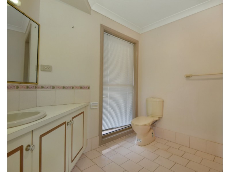 35 Highfields Road, Highfields QLD 4352