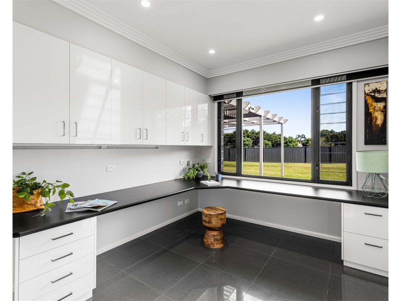 15 Cawdor Road, Highfields QLD 4352