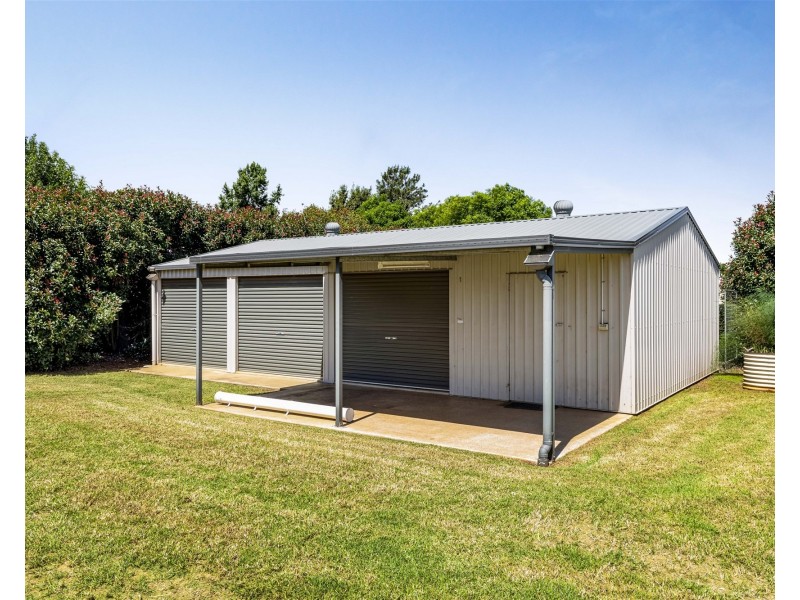 15 Cawdor Road, Highfields QLD 4352