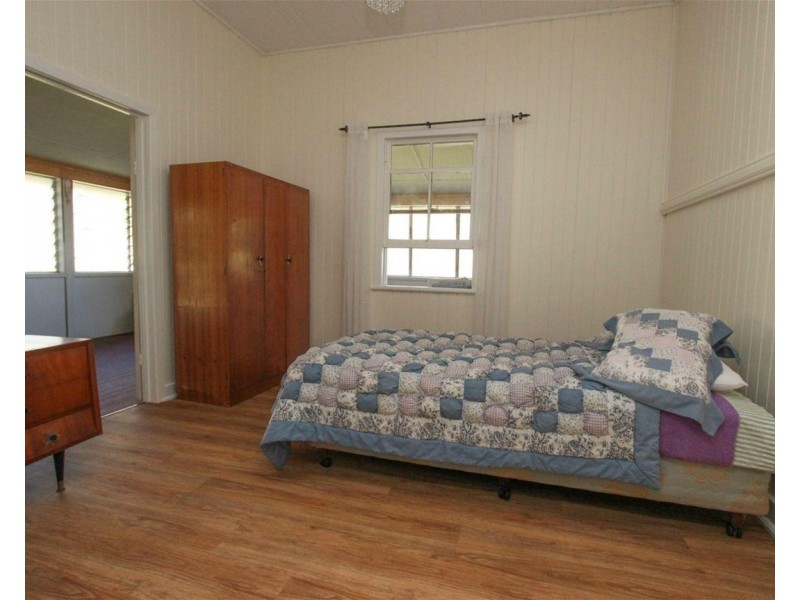 87 Post Office Road, Ravensbourne QLD 4352
