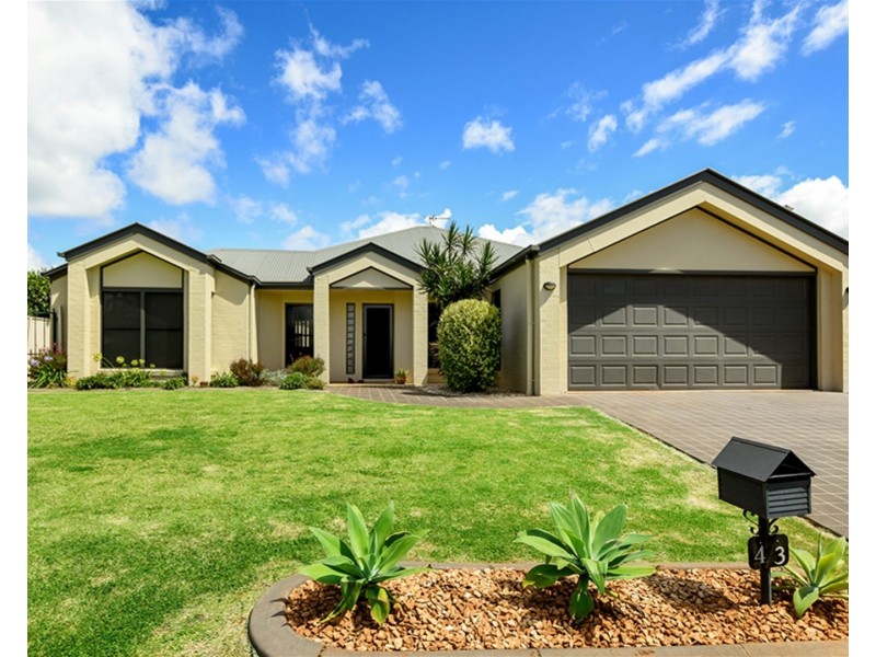 43 Polzin Road, Highfields QLD 4352