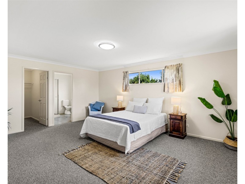 1 Petria Court, Meringandan QLD 4352
