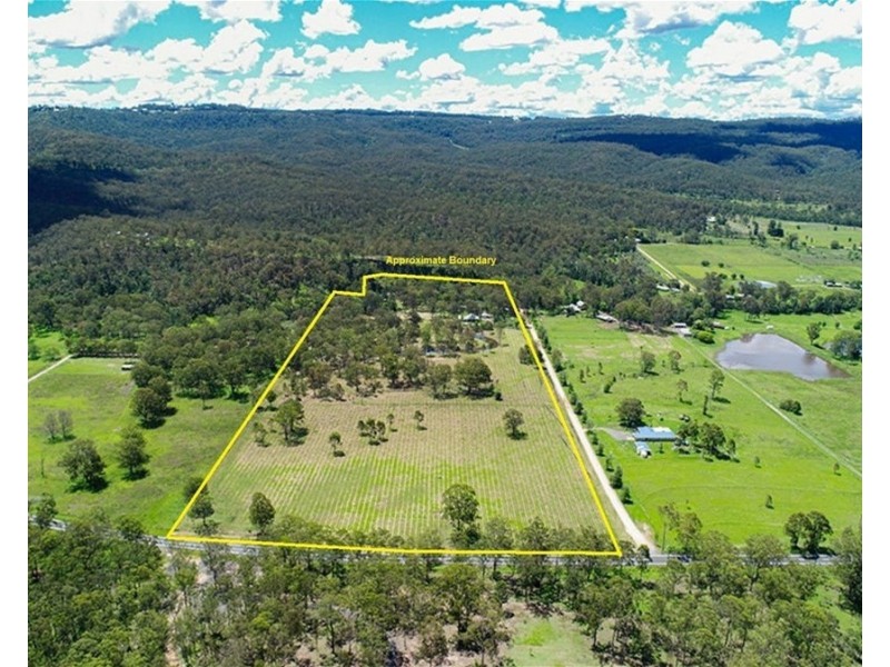 41 Watts Road, Murphys Creek QLD 4352